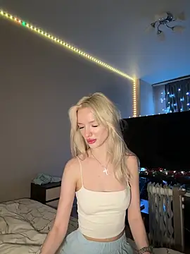 AleksaBlonde online show from 28, 2, 2025