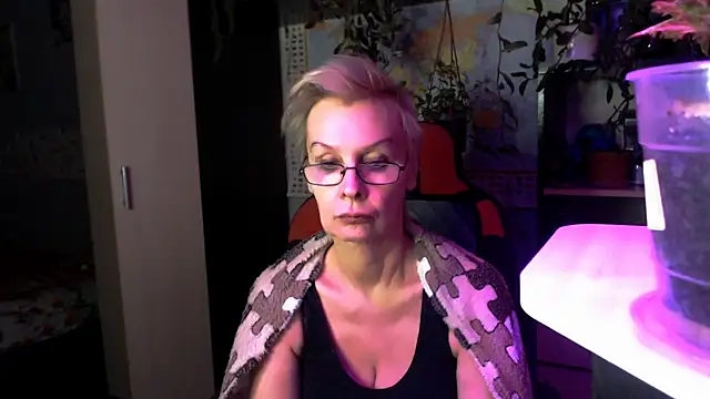 HelgaHimmell online show from 5, 4, 2026