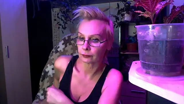 HelgaHimmell online show from 9, 4, 2026