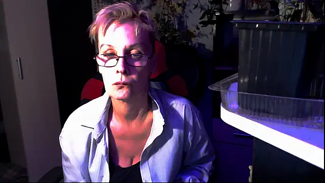 HelgaHimmell online show from 15, 6, 2026