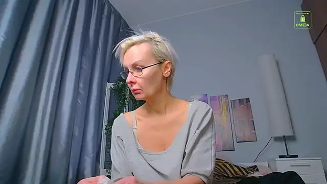 HelgaHimmell online show from 14, 2, 2025