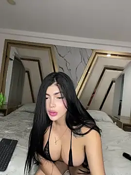 Snapshot of bellacarolainnn chatting on 1, 7, 2026 bellacarolainnn online show from 1, 7, 2026