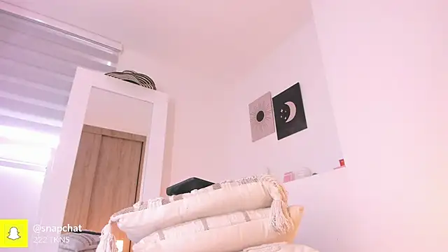 nicolette bale online show from 6, 1, 2026