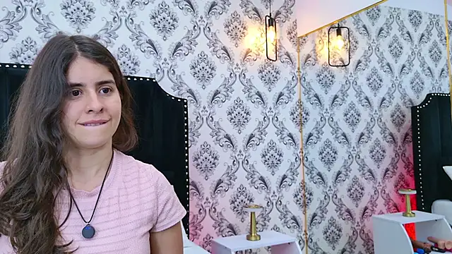 LexaDeRusso online show from 21, 11, 2025