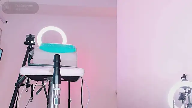 Angelst   online show from 6, 1, 2026