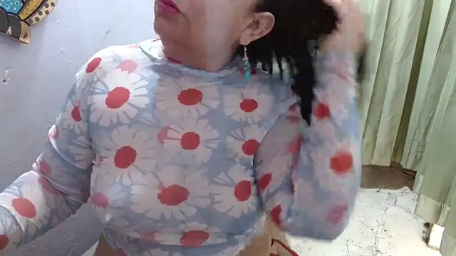 CanelaCollins online show from 22, 4, 2026