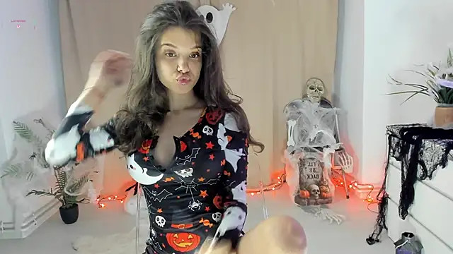 BabyAylin online show from 28, 10, 2025