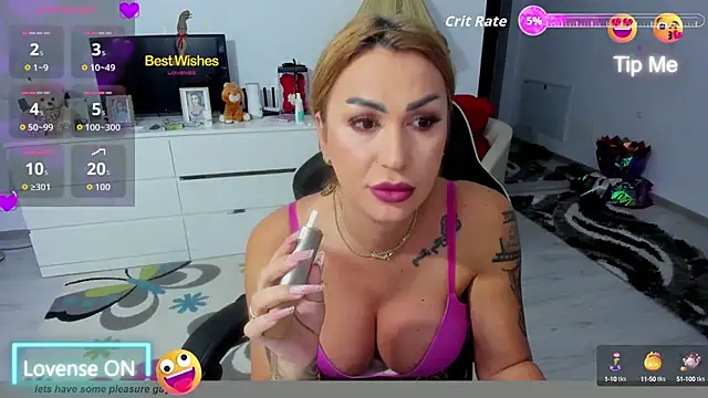 GlossyDiamondX online show from 23, 9, 2025