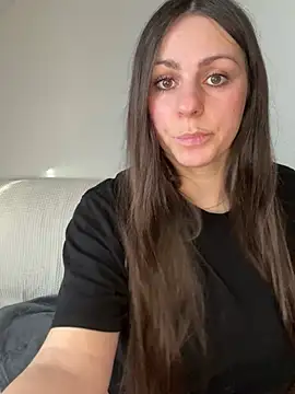 Snapshot of Loella-Rose chatting on 15, 1, 2026 Loella-Rose online show from 15, 1, 2026