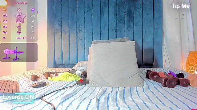 blondehorny69 online show from 23, 9, 2025