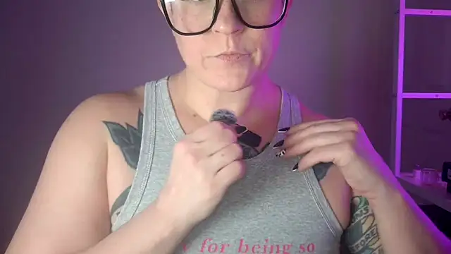 quinnmariexo online show from 14, 2, 2026