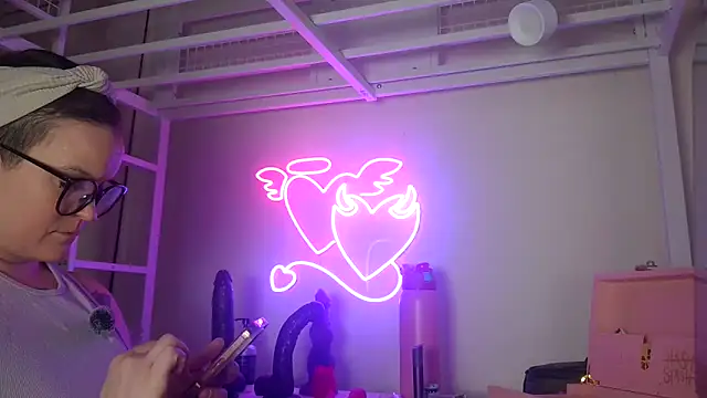 quinnmariexo online show from 17, 2, 2026