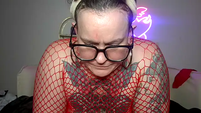 quinnmariexo online show from 5, 2, 2026