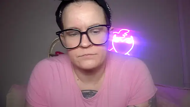 quinnmariexo online show from 11, 2, 2026