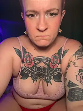 Snapshot of quinnmariexo chatting on 30, 6, 2026 quinnmariexo online show from 30, 6, 2026