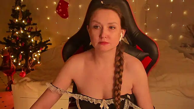 Snapshot of desperatehousewife__ chatting on 8, 1, 2026 desperatehousewife online show from 8, 1, 2026