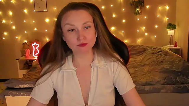 Snapshot of desperatehousewife__ chatting on 2, 5, 2026 desperatehousewife online show from 2, 5, 2026