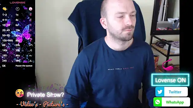 Snapshot of RealManHaveHairy chatting on 19, 5, 2026 RealManHaveHairy online show from 19, 5, 2026
