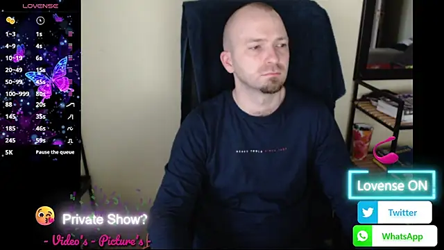 Snapshot of RealManHaveHairy chatting on 21, 5, 2026 RealManHaveHairy online show from 21, 5, 2026