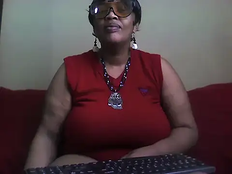 Snapshot of SexxyBoob chatting on 20, 9, 2025 SexxyBoob online show from 20, 9, 2025