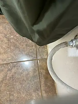 Luizcalado20 online show from 1, 3, 2025