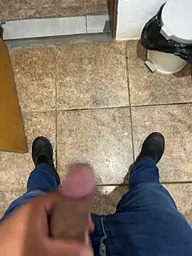 Luizcalado20 online show from 19, 1, 2025