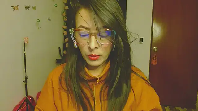 Snapshot of ella_peck chatting on 19, 1, 2026 ella peck online show from 19, 1, 2026