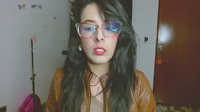 Snapshot of ella_peck chatting on 7, 2, 2026 ella peck online show from 7, 2, 2026