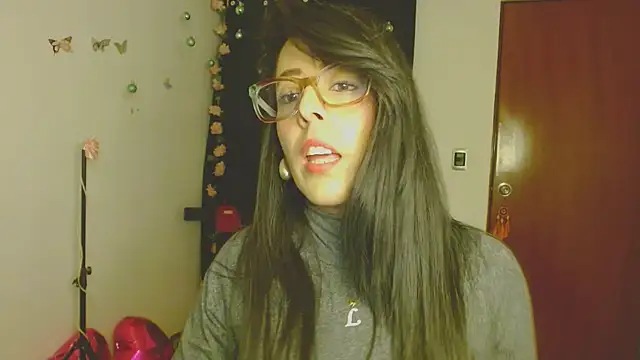 Snapshot of ella_peck chatting on 6, 1, 2026 ella peck online show from 6, 1, 2026