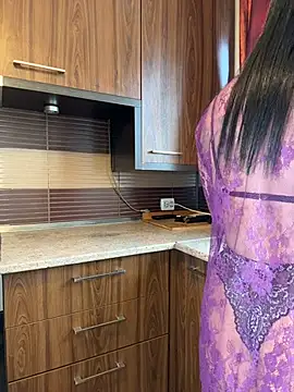 Hotmomcheckk  online show from 19, 3, 2026