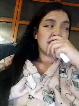 Sophie-hatter online show from 12, 2, 2025