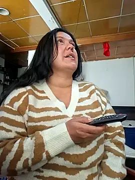 Sophie-hatter online show from 4, 12, 2025