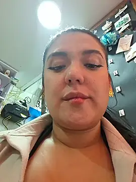 Snapshot of Sophie-hatter chatting on 24, 7, 2026 Sophie-hatter online show from 24, 7, 2026