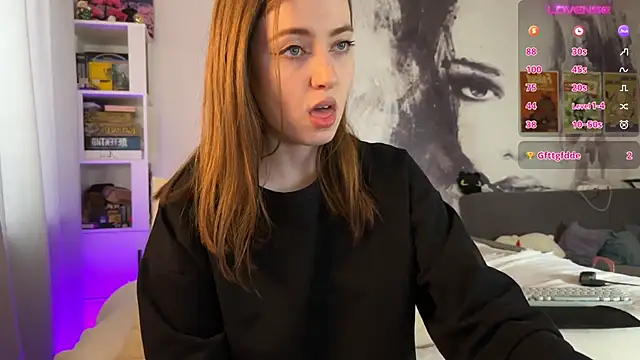 LinaWitch online show from 3, 2, 2025