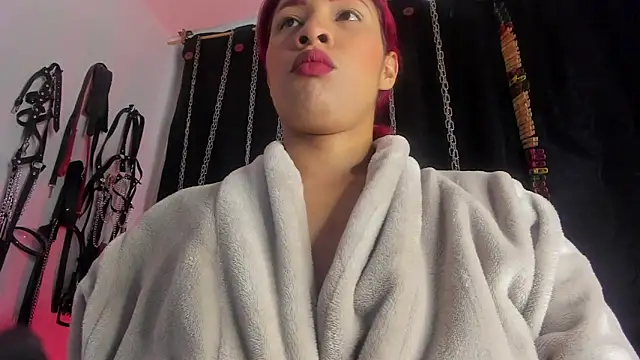 charrlotte quinn online show from 5, 2, 2026