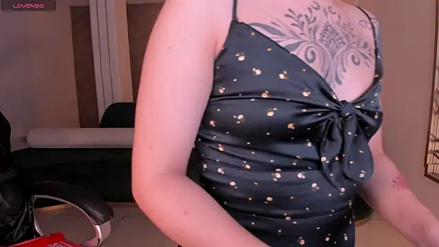 MollySundersX online show from 26, 6, 2026