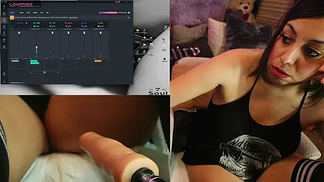 Snapshot of IndiaBlaze chatting on 25, 10, 2025 IndiaBlaze online show from 25, 10, 2025