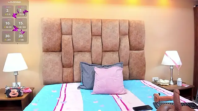 MiiaHot online show from 15, 3, 2026