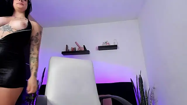 Stanlor1226 online show from 16, 3, 2025