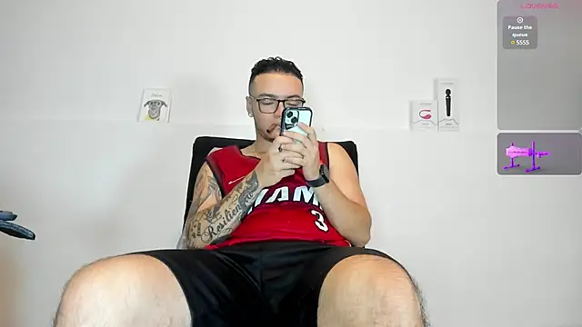 male pussy online show from 25, 2, 2025