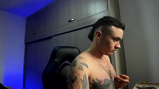 male pussy online show from 4, 12, 2025