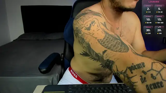 Snapshot of male_pussy chatting on 4, 4, 2026 male pussy online show from 4, 4, 2026