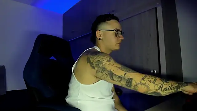 male pussy online show from 7, 11, 2025