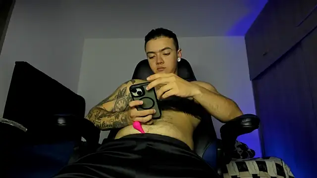 male pussy online show from 29, 10, 2025