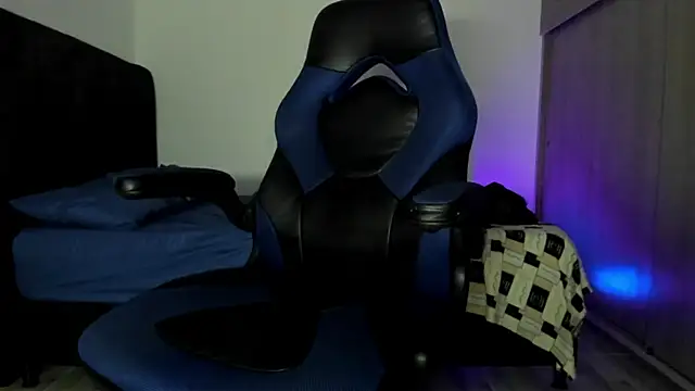 male pussy online show from 28, 10, 2025