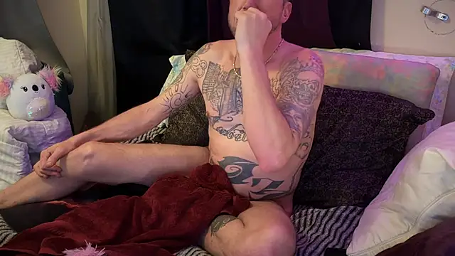 SexyDaddy303666 online show from 15, 2, 2026