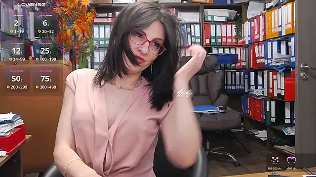 Snapshot of classyladyrellax chatting on 2, 5, 2026 classyladyrellax online show from 2, 5, 2026