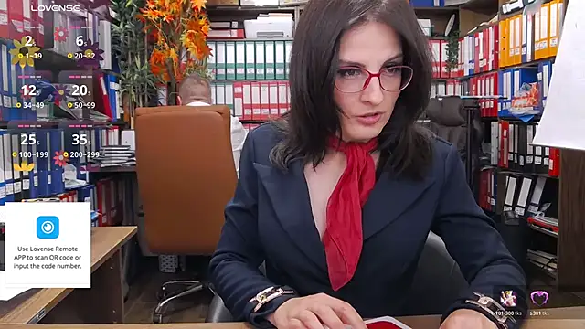 Snapshot of classyladyrellax chatting on 15, 10, 2025 classyladyrellax online show from 15, 10, 2025