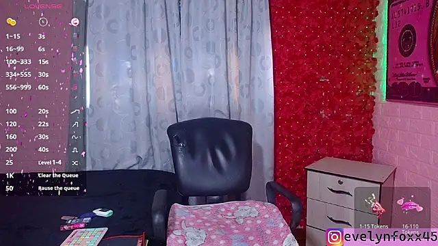 eve foxx online show from 4, 2, 2026