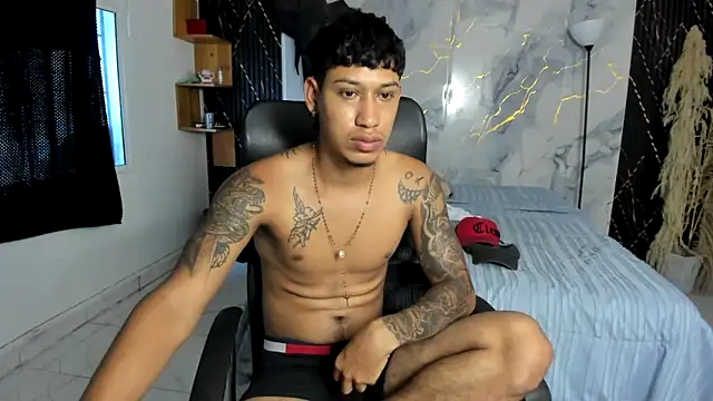 Snapshot of slim_master12 chatting on 31, 5, 2026 slim master12 online show from 31, 5, 2026